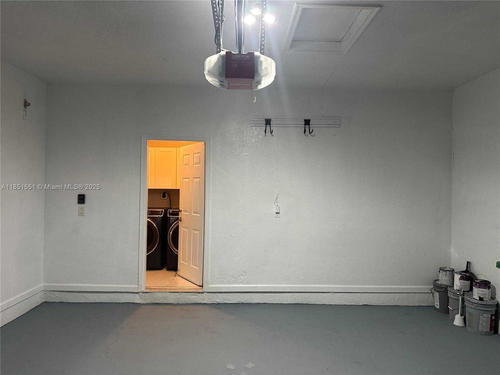 Small Image of 18716 SOUTH WEST 27TH CT, Miramar Number 23