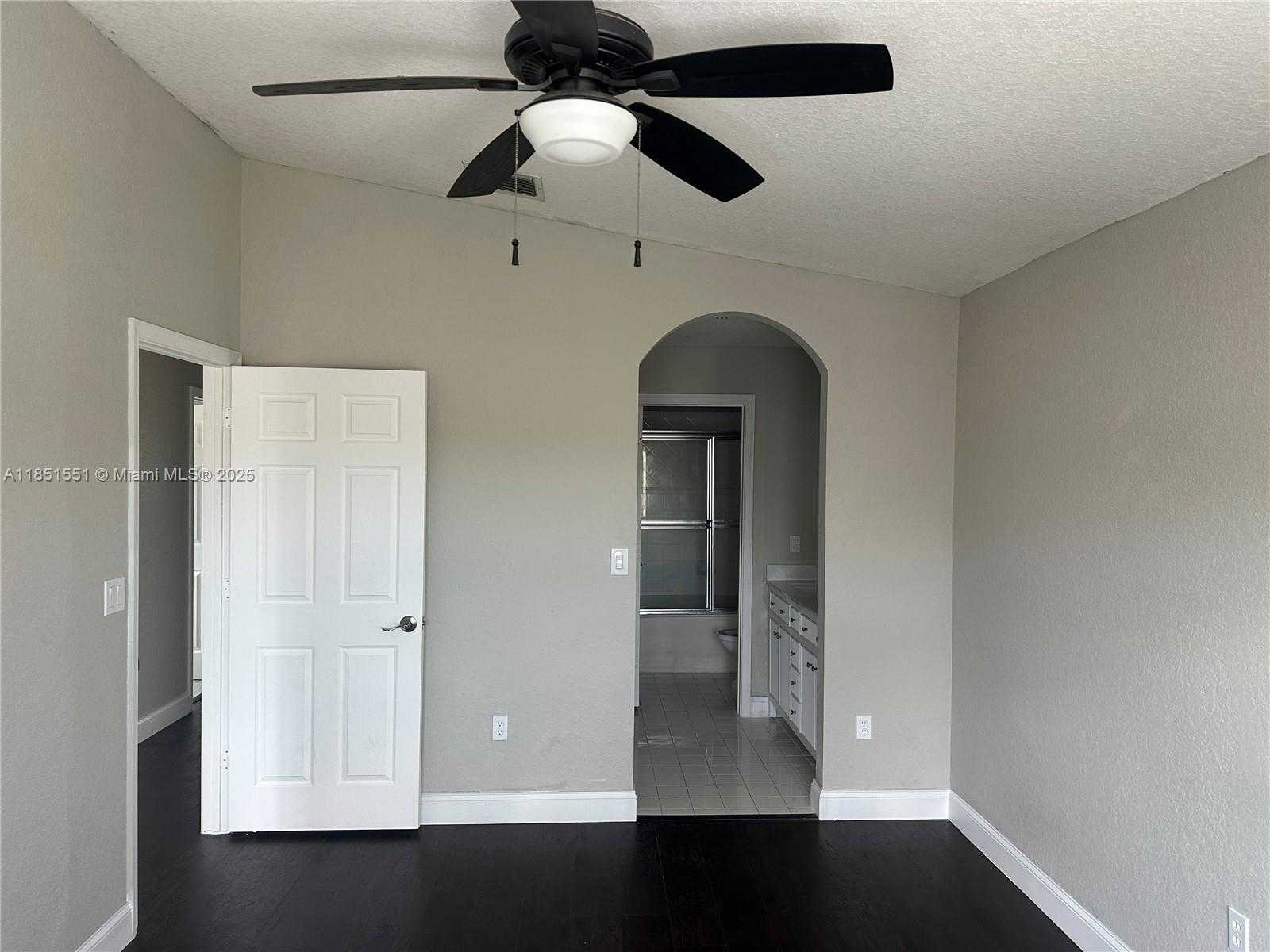 Small Image of 18716 SOUTH WEST 27TH CT, Miramar Number 26