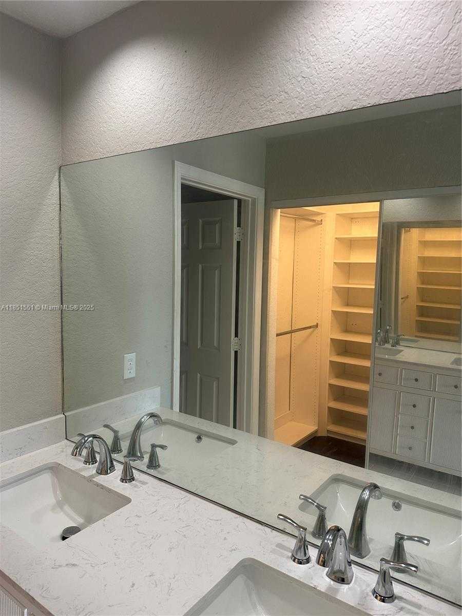 Small Image of 18716 SOUTH WEST 27TH CT, Miramar Number 27