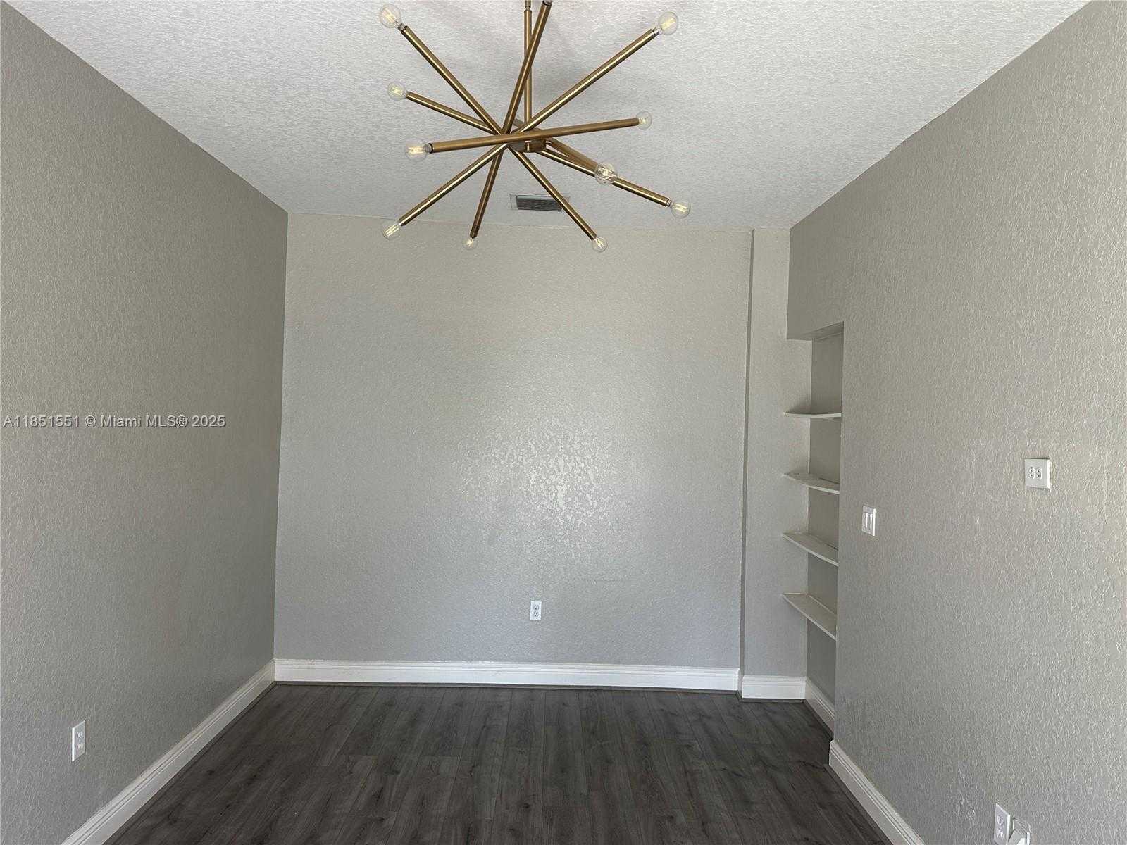 Small Image of 18716 SOUTH WEST 27TH CT, Miramar Number 6