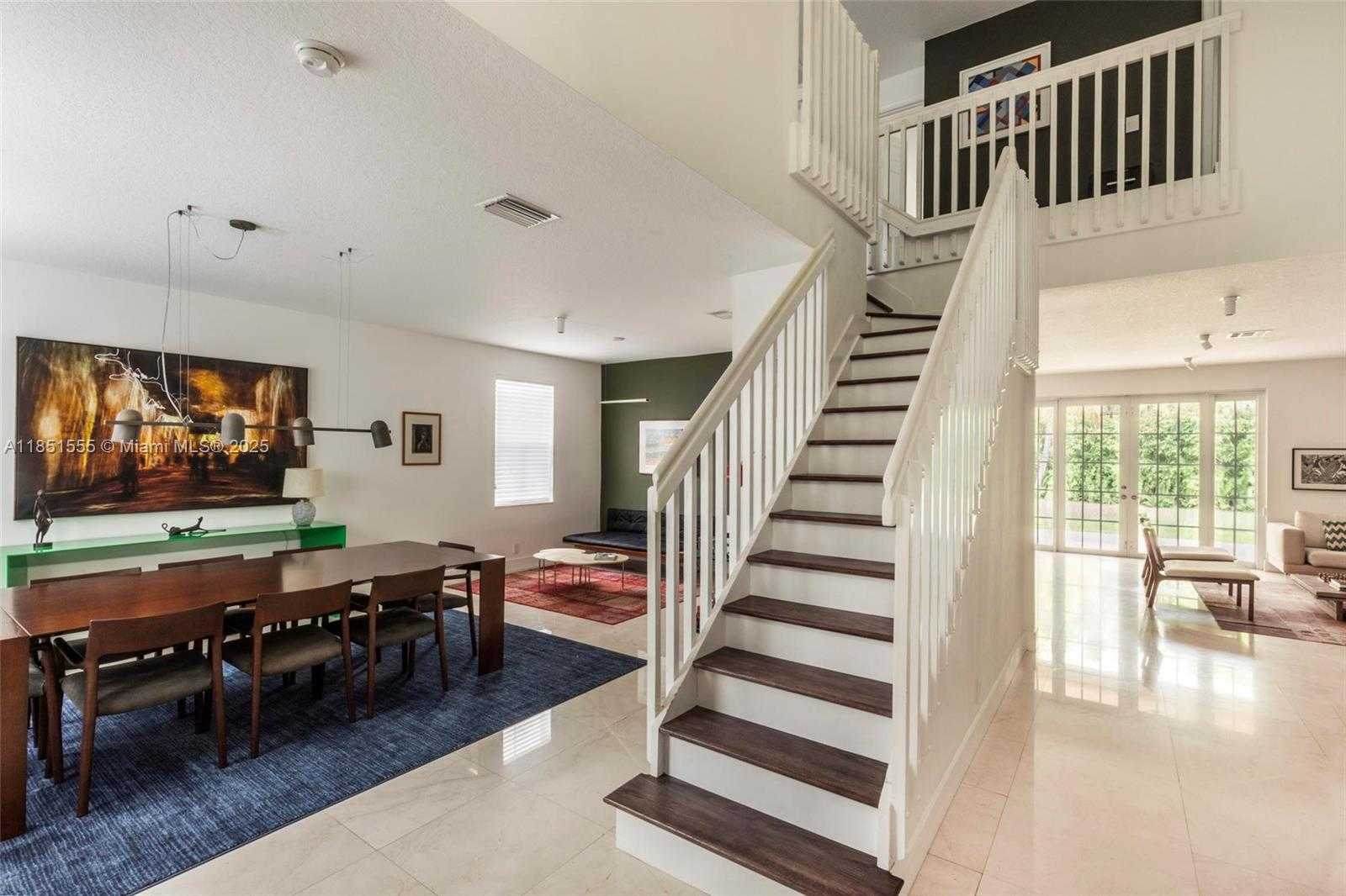Small Image of 3652 FALCON RIDGE CIR, Weston Number 5