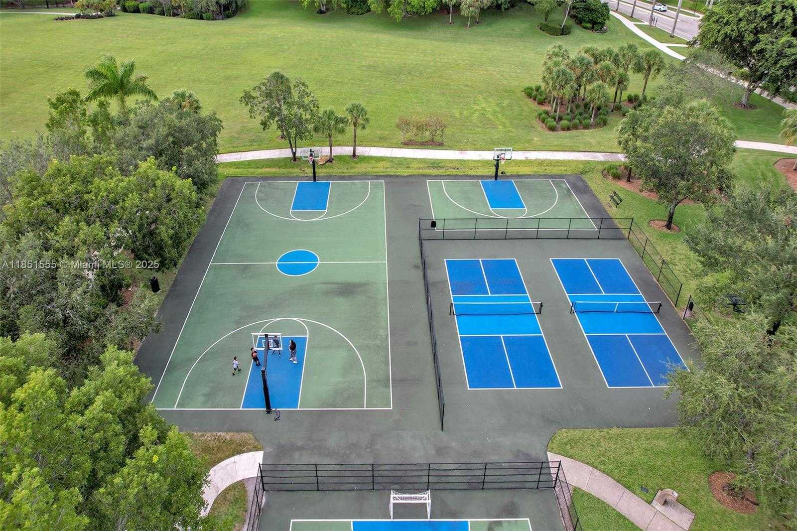 Small Image of 3652 FALCON RIDGE CIR, Weston Number 58