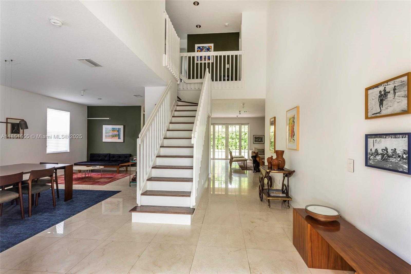 Small Image of 3652 FALCON RIDGE CIR, Weston Number 6