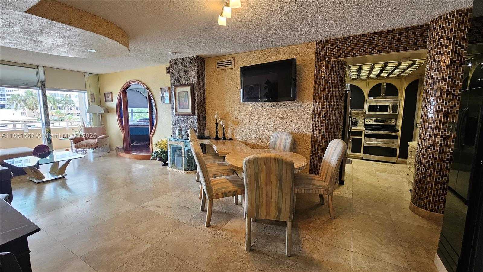 Small Image of 1950 SOUTH OCEAN DR #2N, Hallandale Beach Number 6
