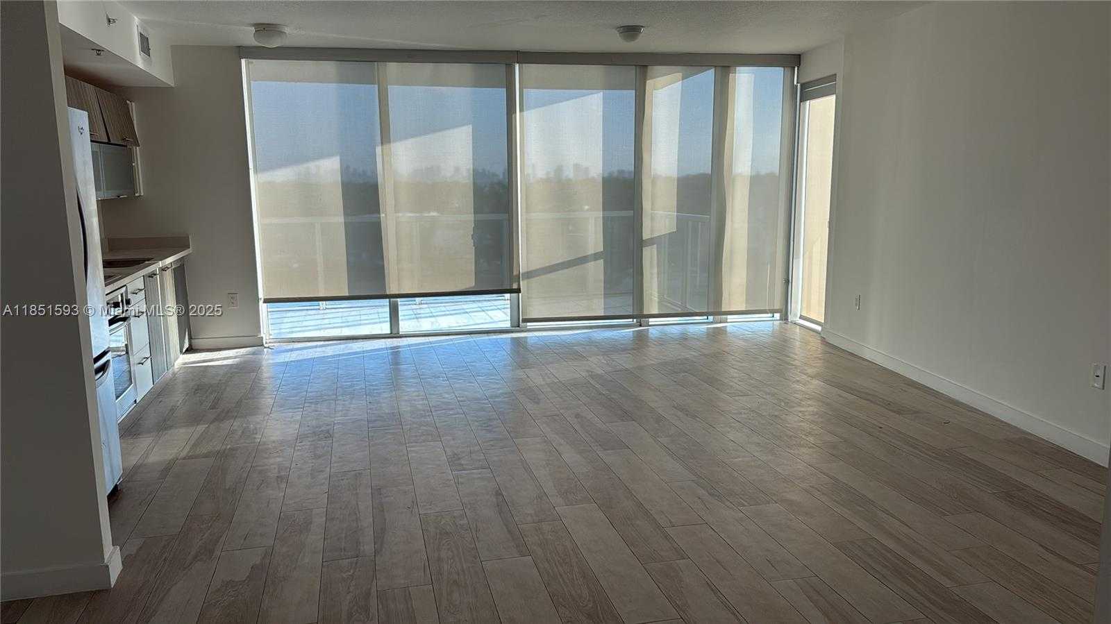 Small Image of 6700 INDIAN CREEK DR #707, Miami Beach Number 12