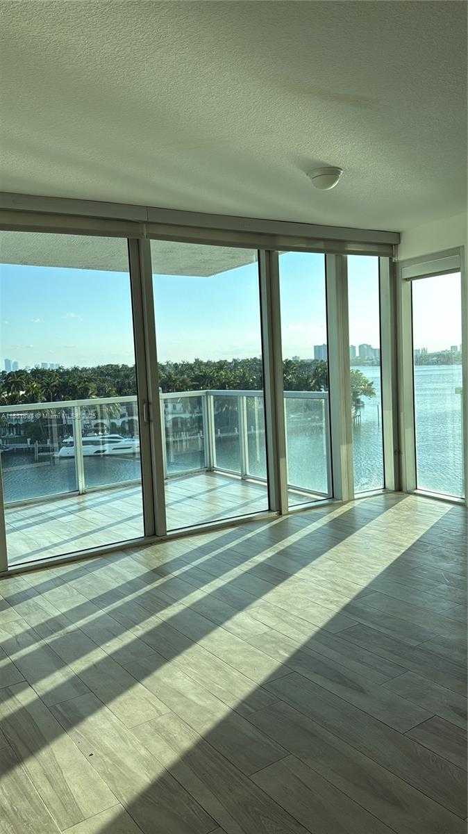 Small Image of 6700 INDIAN CREEK DR #707, Miami Beach Number 13