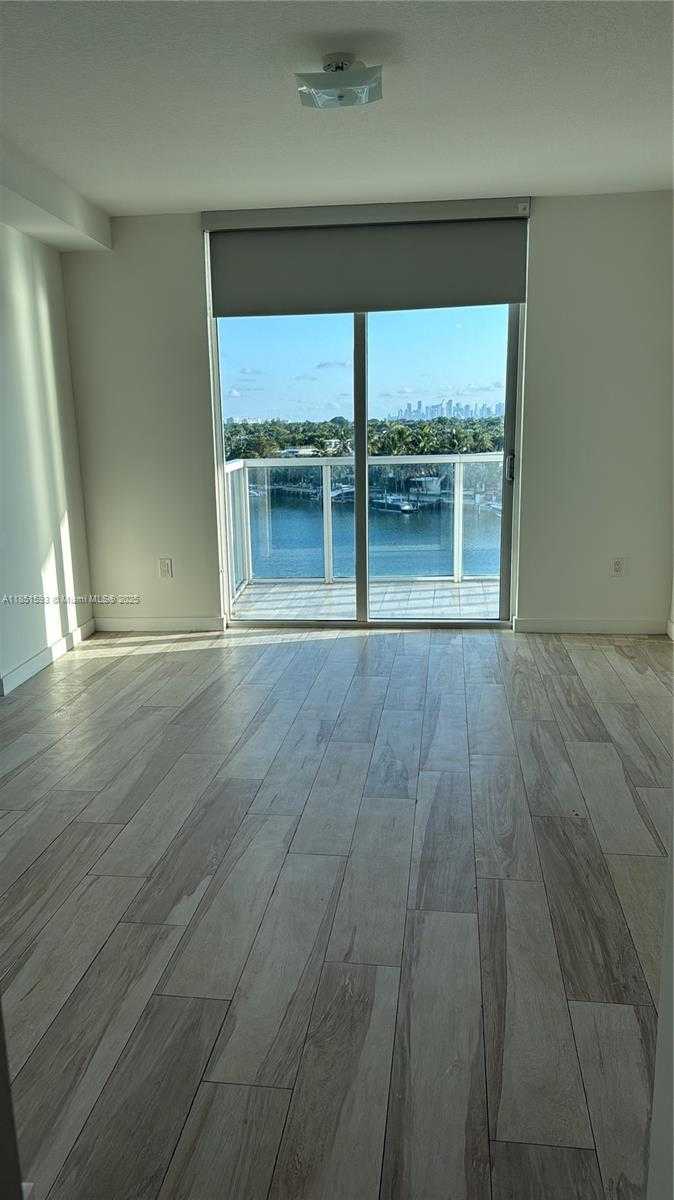Small Image of 6700 INDIAN CREEK DR #707, Miami Beach Number 15