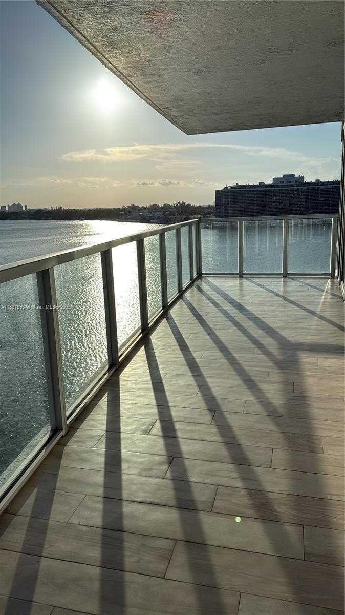 Small Image of 6700 INDIAN CREEK DR #707, Miami Beach Number 19