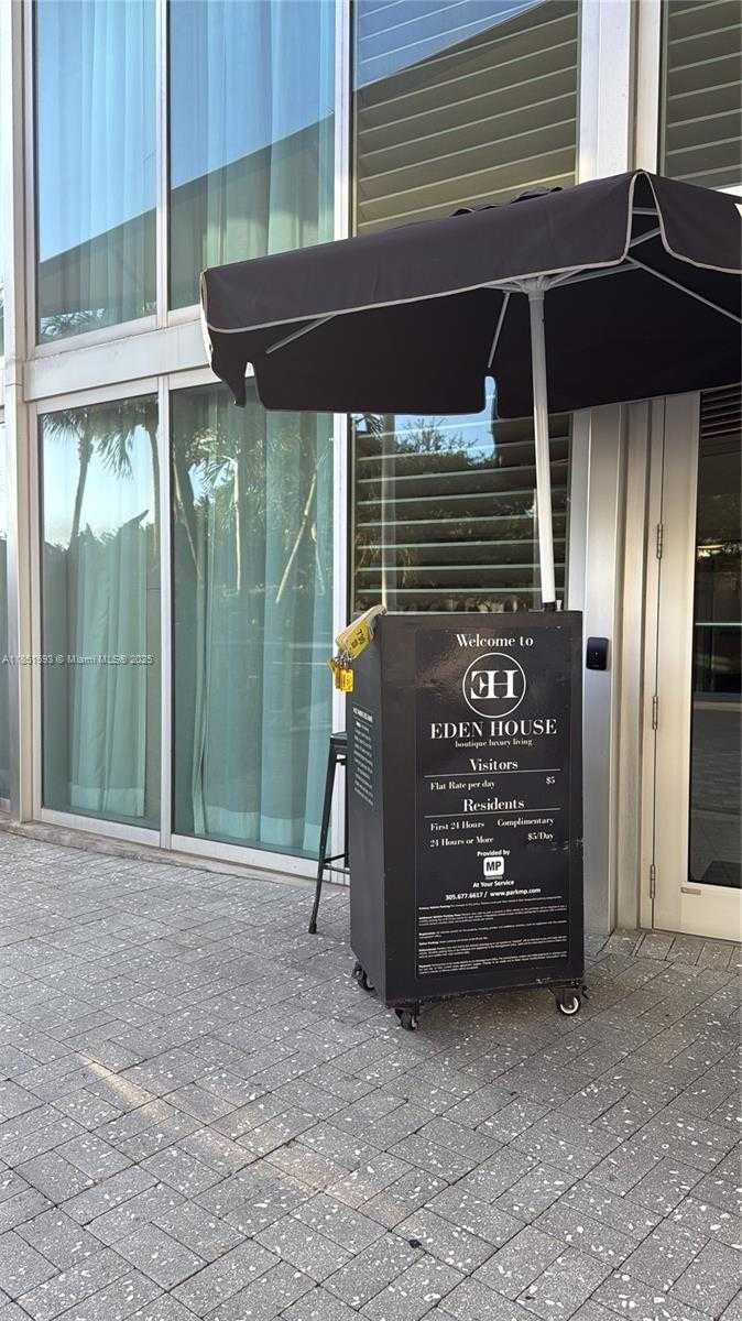 Small Image of 6700 INDIAN CREEK DR #707, Miami Beach Number 32
