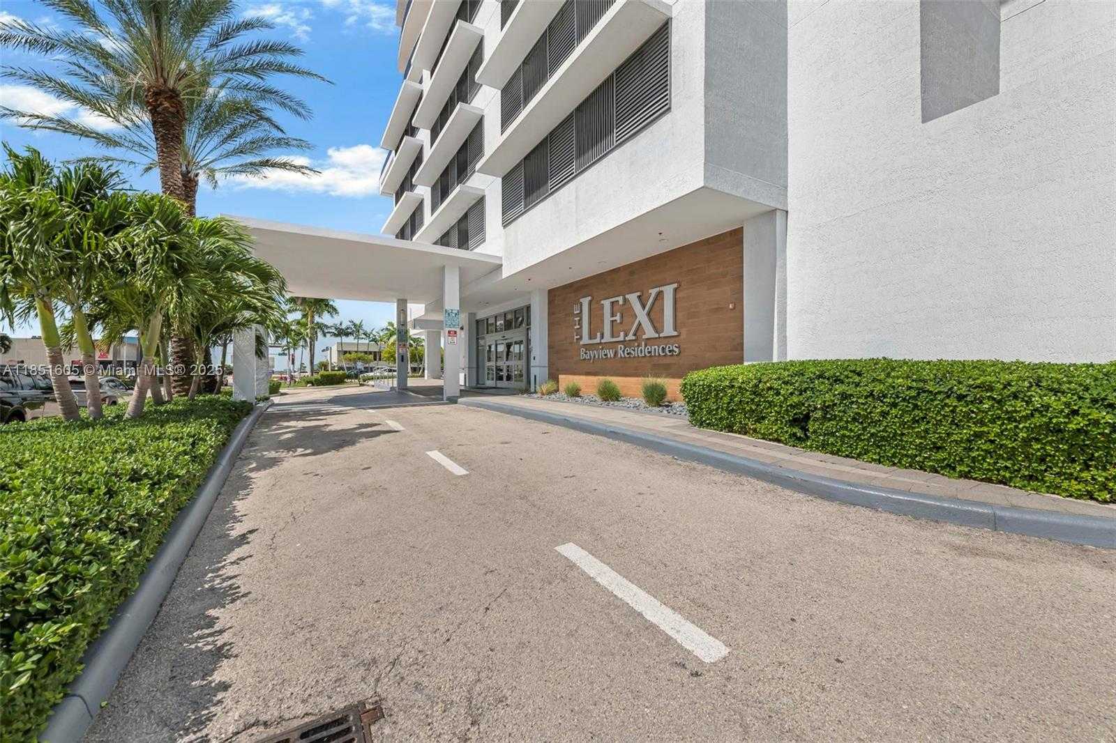 Small Image of 7901 HISPANOLA AVE #603, North Bay Village Number 3