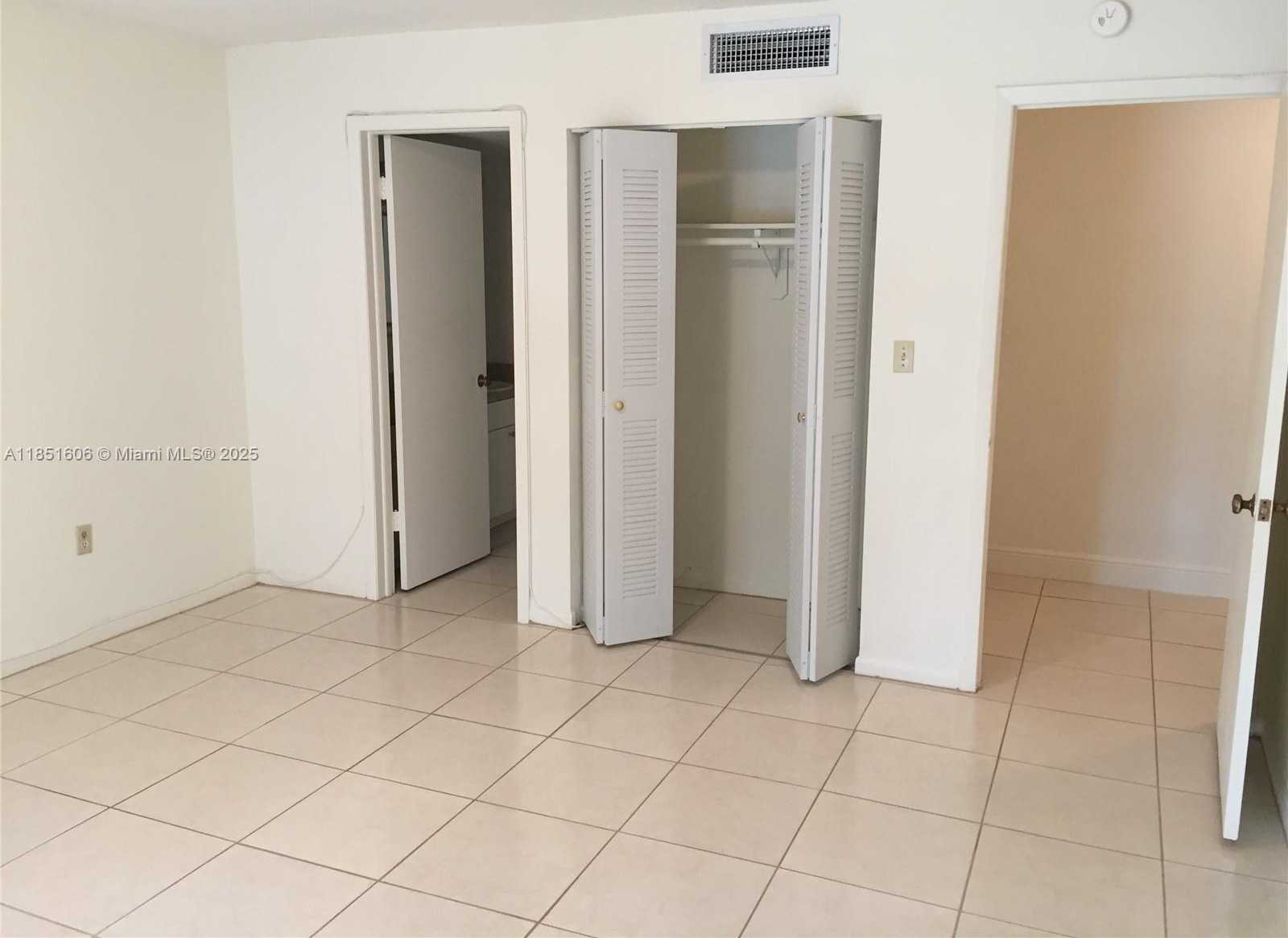 Small Image of 10808 NORTH KENDALL DR #Q-4, Miami Number 12