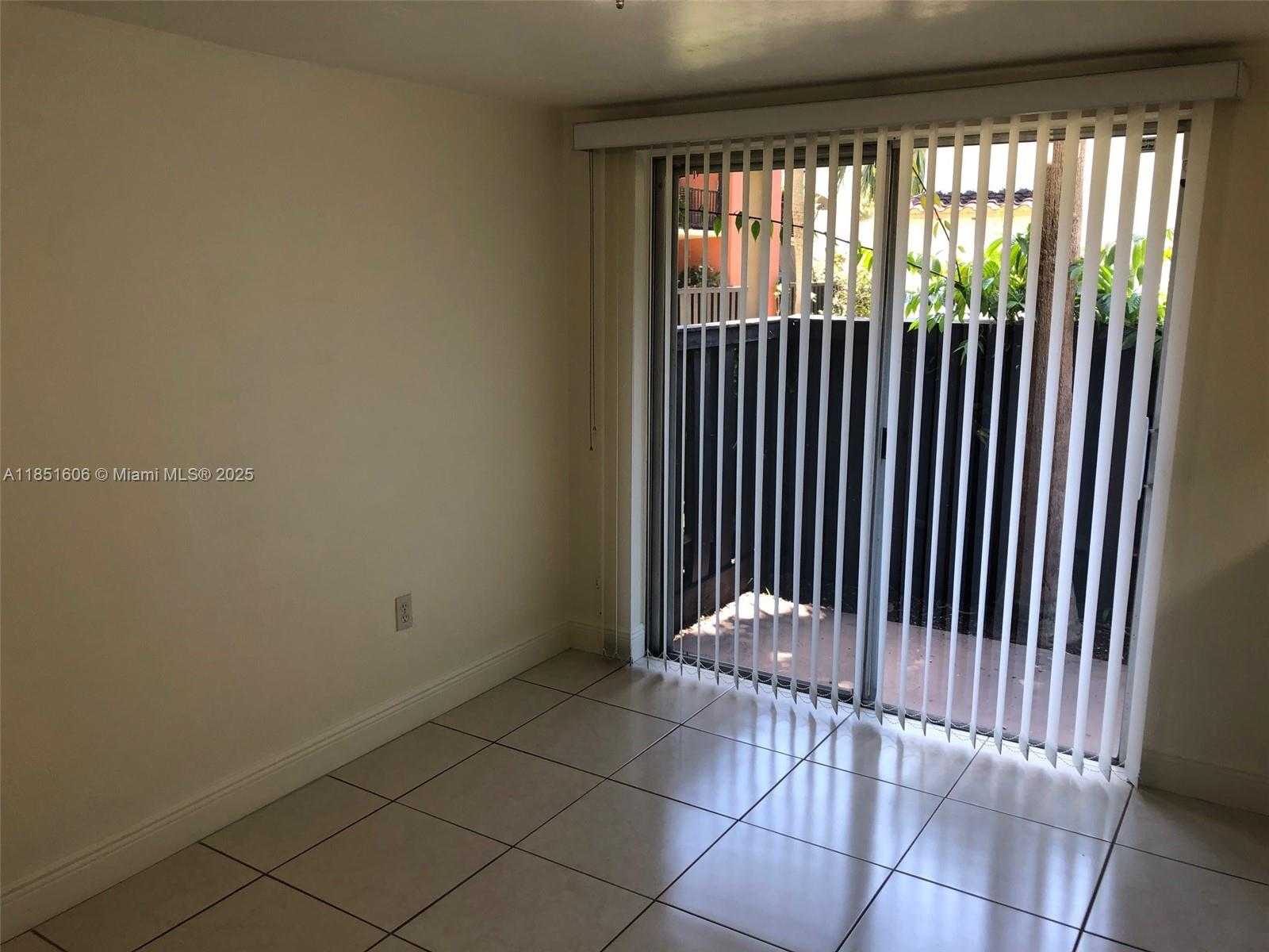 Small Image of 10808 NORTH KENDALL DR #Q-4, Miami Number 3