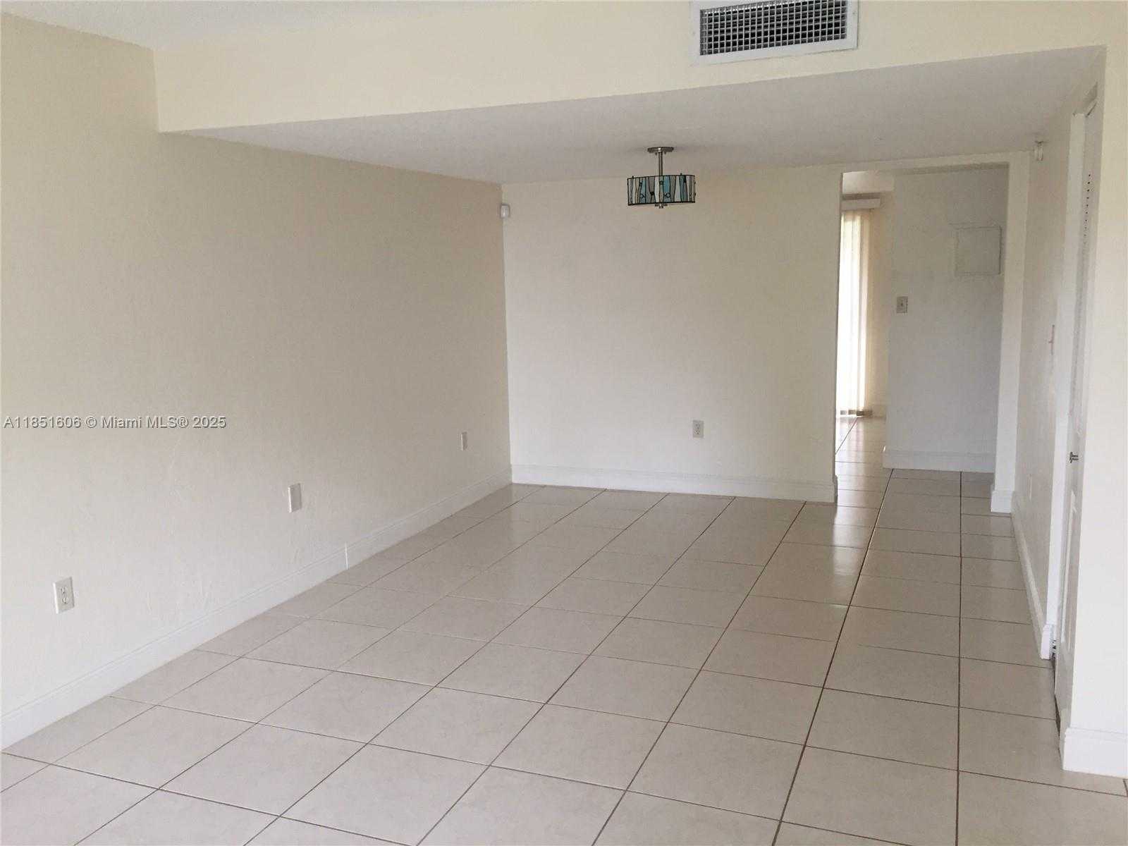 Small Image of 10808 NORTH KENDALL DR #Q-4, Miami Number 6