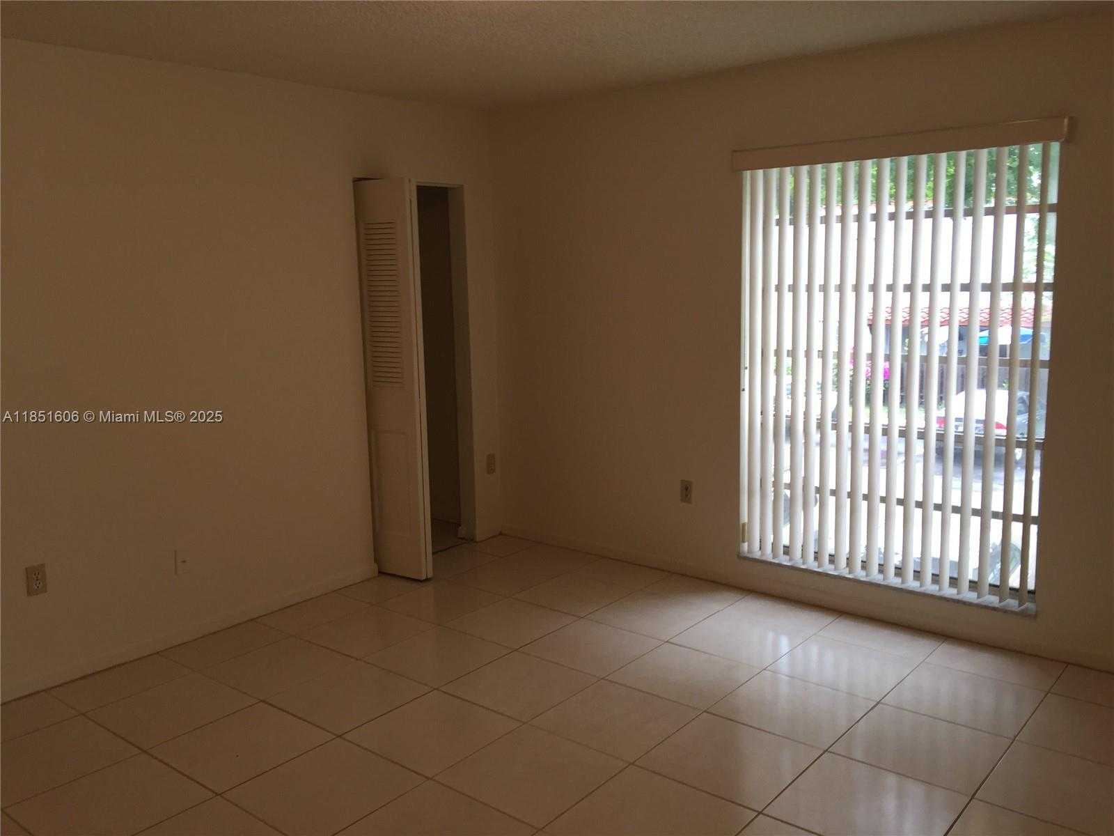 Small Image of 10808 NORTH KENDALL DR #Q-4, Miami Number 8