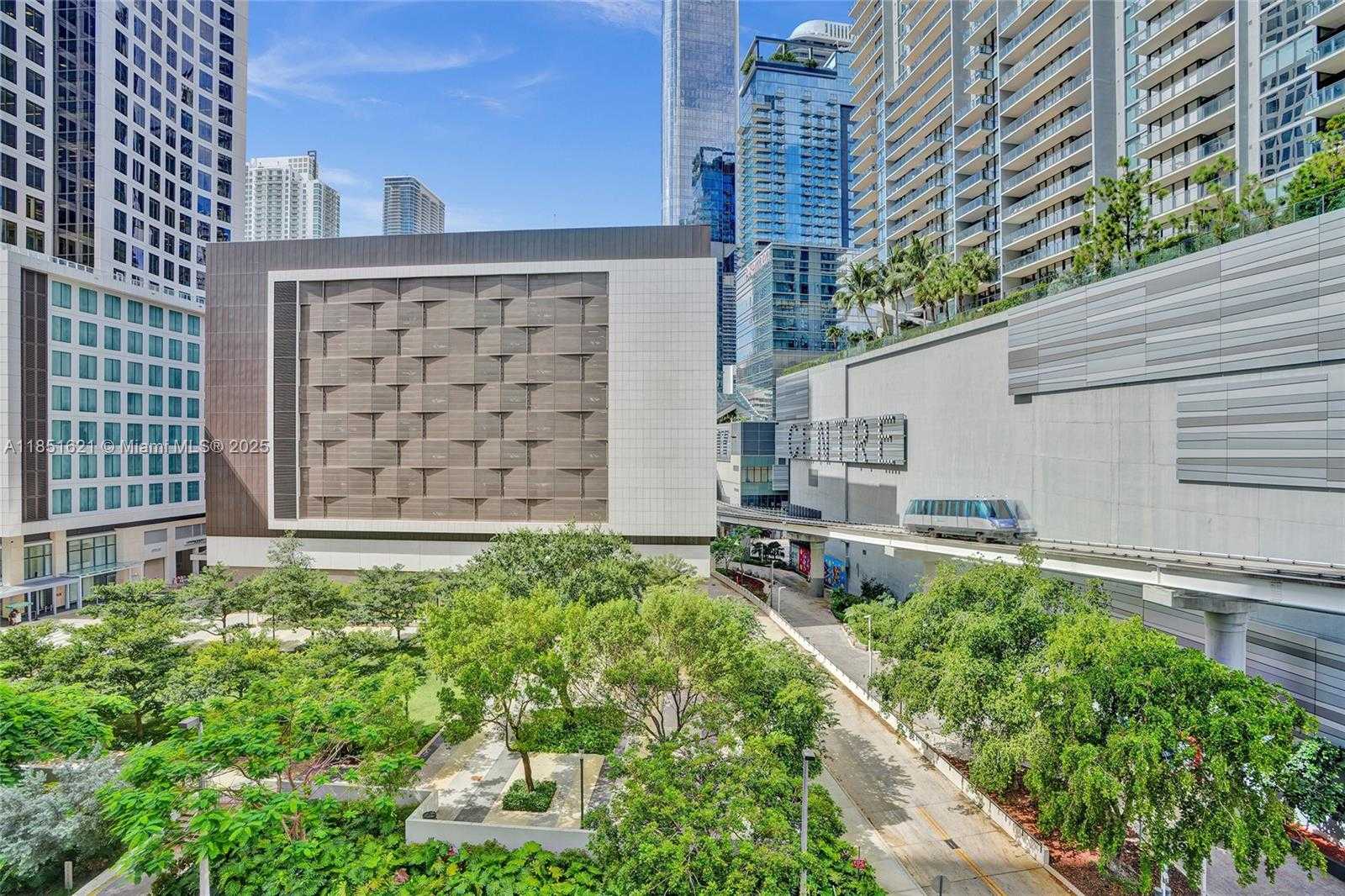 Small Image of 31 SOUTH EAST 6TH ST #805, Miami Number 16