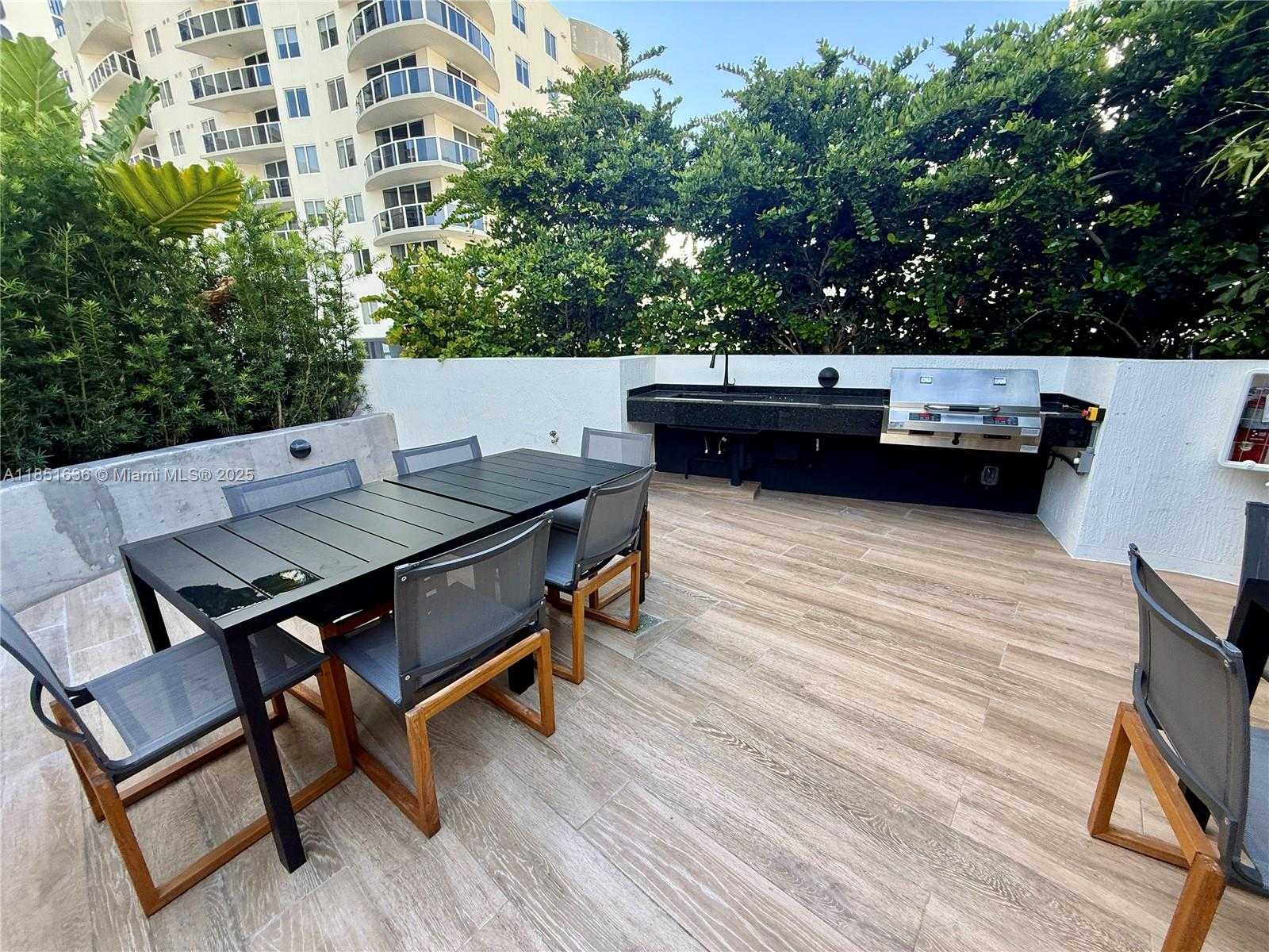 Small Image of 700 NORTH EAST 24TH ST #5105, Miami Number 13