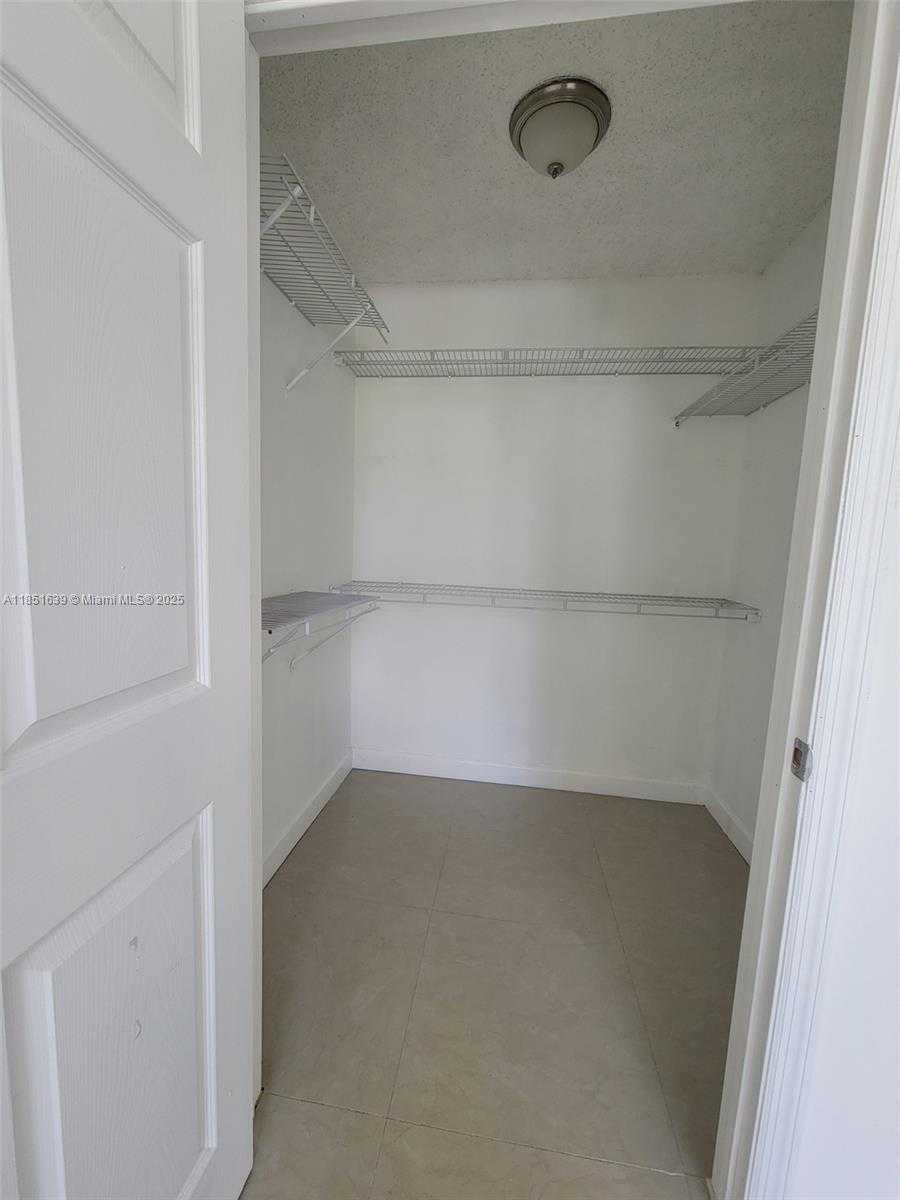 Small Image of 494 NORTH WEST 165TH ST RD #C-202, Miami Number 13