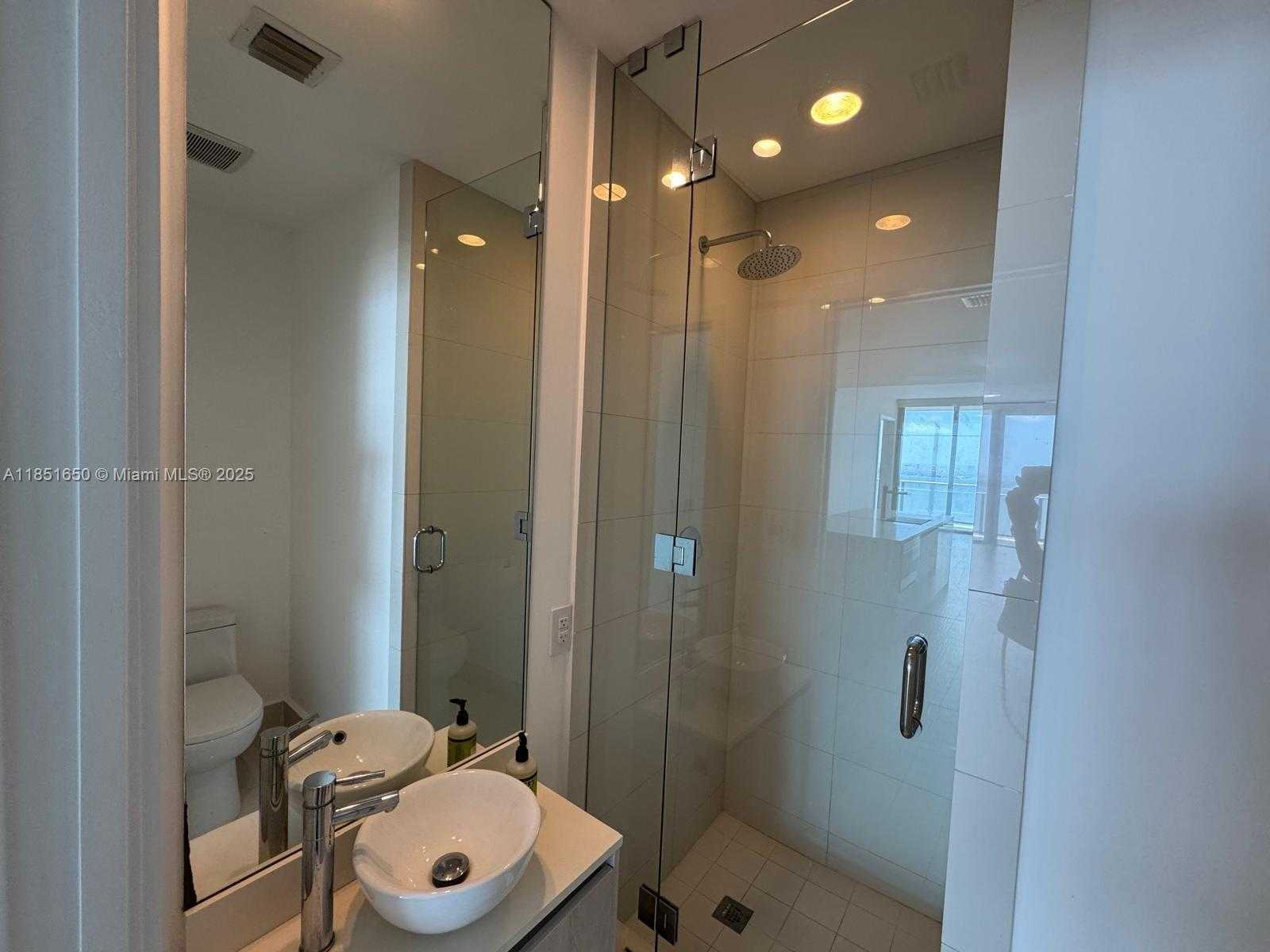 Small Image of 480 NORTH EAST 31ST ST #3202, Miami Number 10