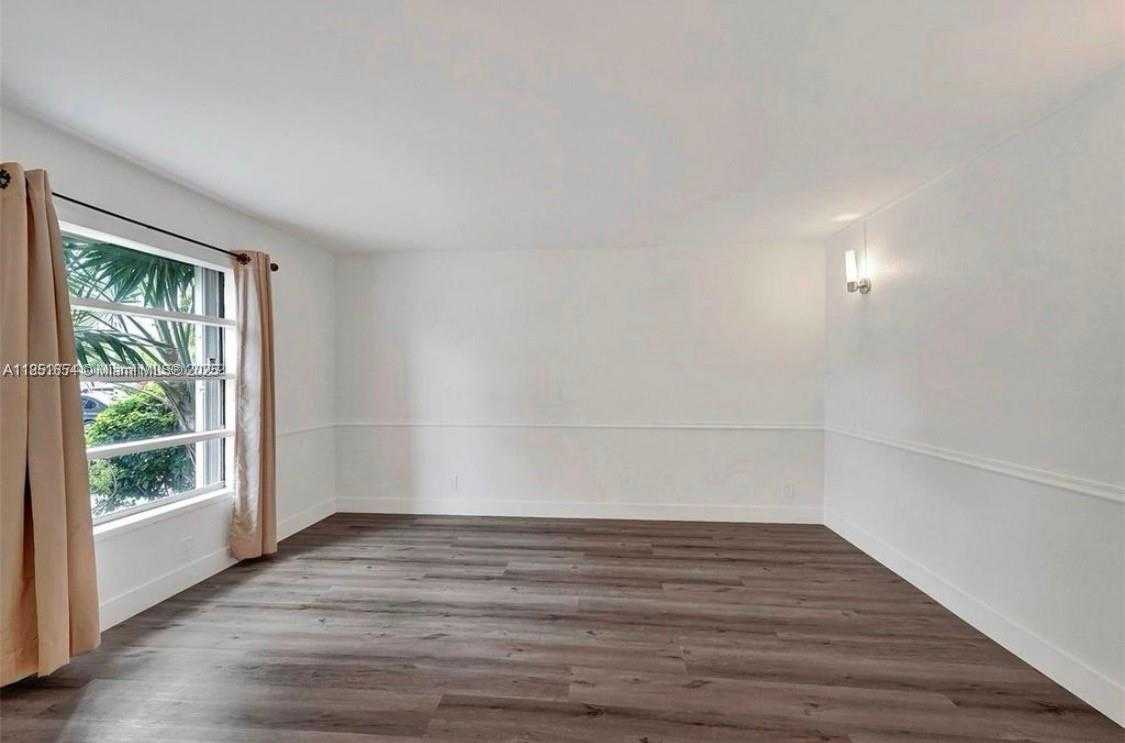 Small Image of 1001 THREE ISLANDS BLVD #28, Hallandale Beach Number 12