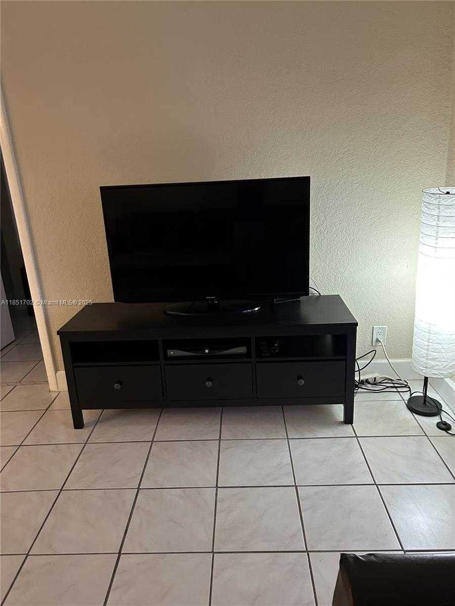 Small Image of 215 SOUTH EAST 3RD AVE #106B, Hallandale Beach Number 15
