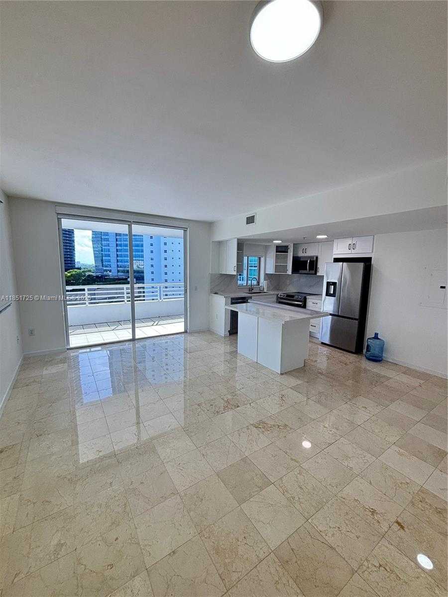 Small Image of 1402 BRICKELL BAY DR #1203, Miami Number 2