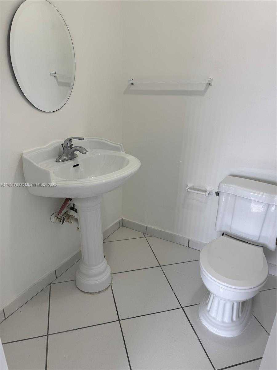 Small Image of 8851 NORTH WEST 119TH ST #2219-2, Hialeah Gardens Number 19