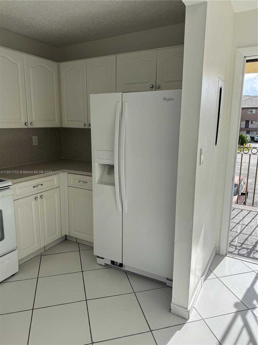 Small Image of 8851 NORTH WEST 119TH ST #2219-2, Hialeah Gardens Number 22