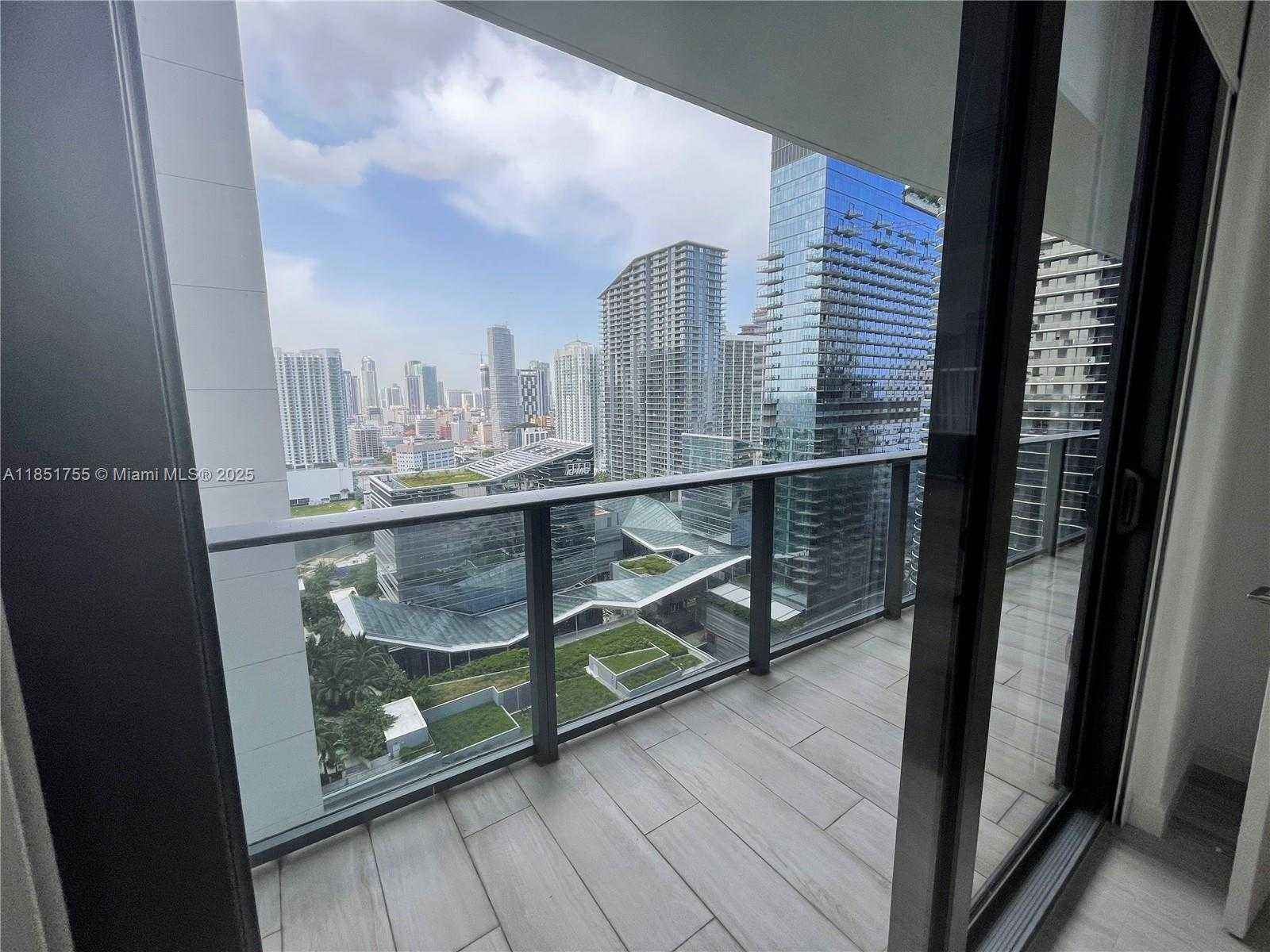Small Image of 55 SOUTH WEST 9TH ST #2701, Miami Number 25