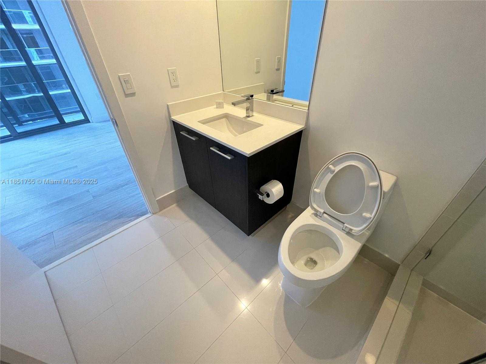 Small Image of 55 SOUTH WEST 9TH ST #2701, Miami Number 29