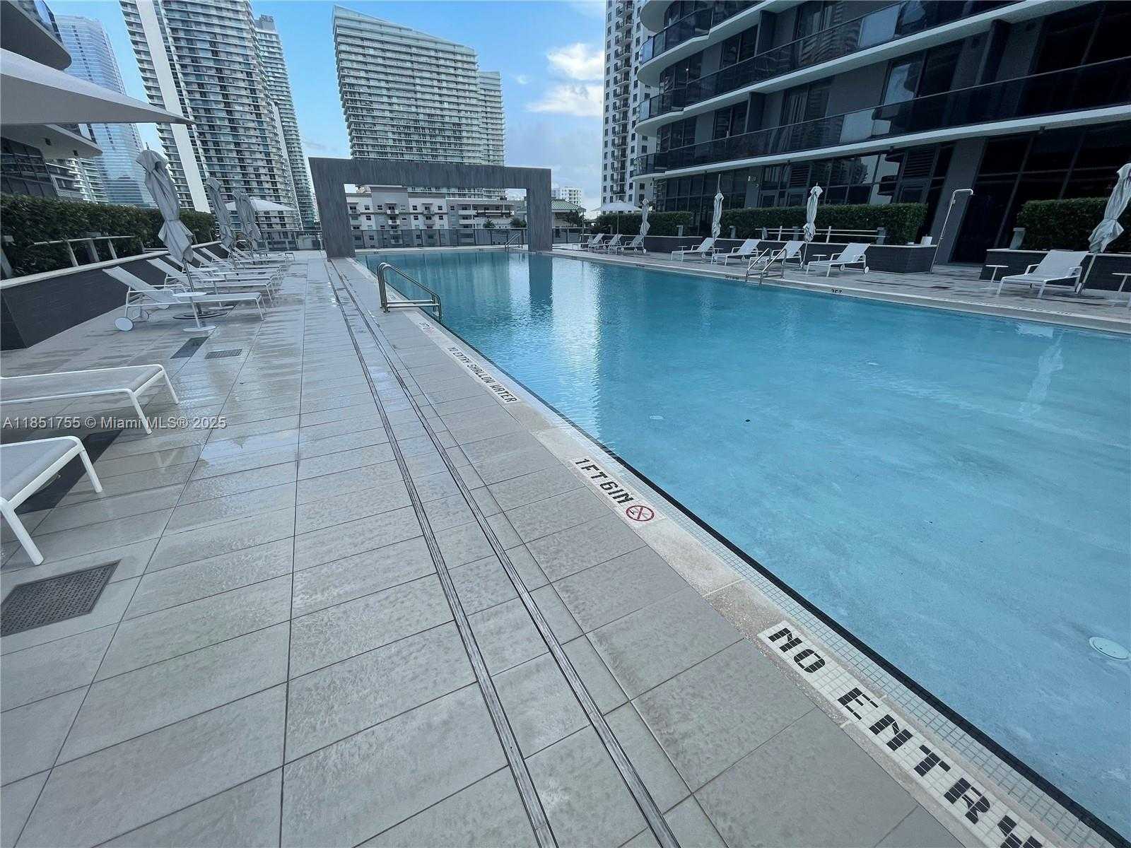 Small Image of 55 SOUTH WEST 9TH ST #2701, Miami Number 3