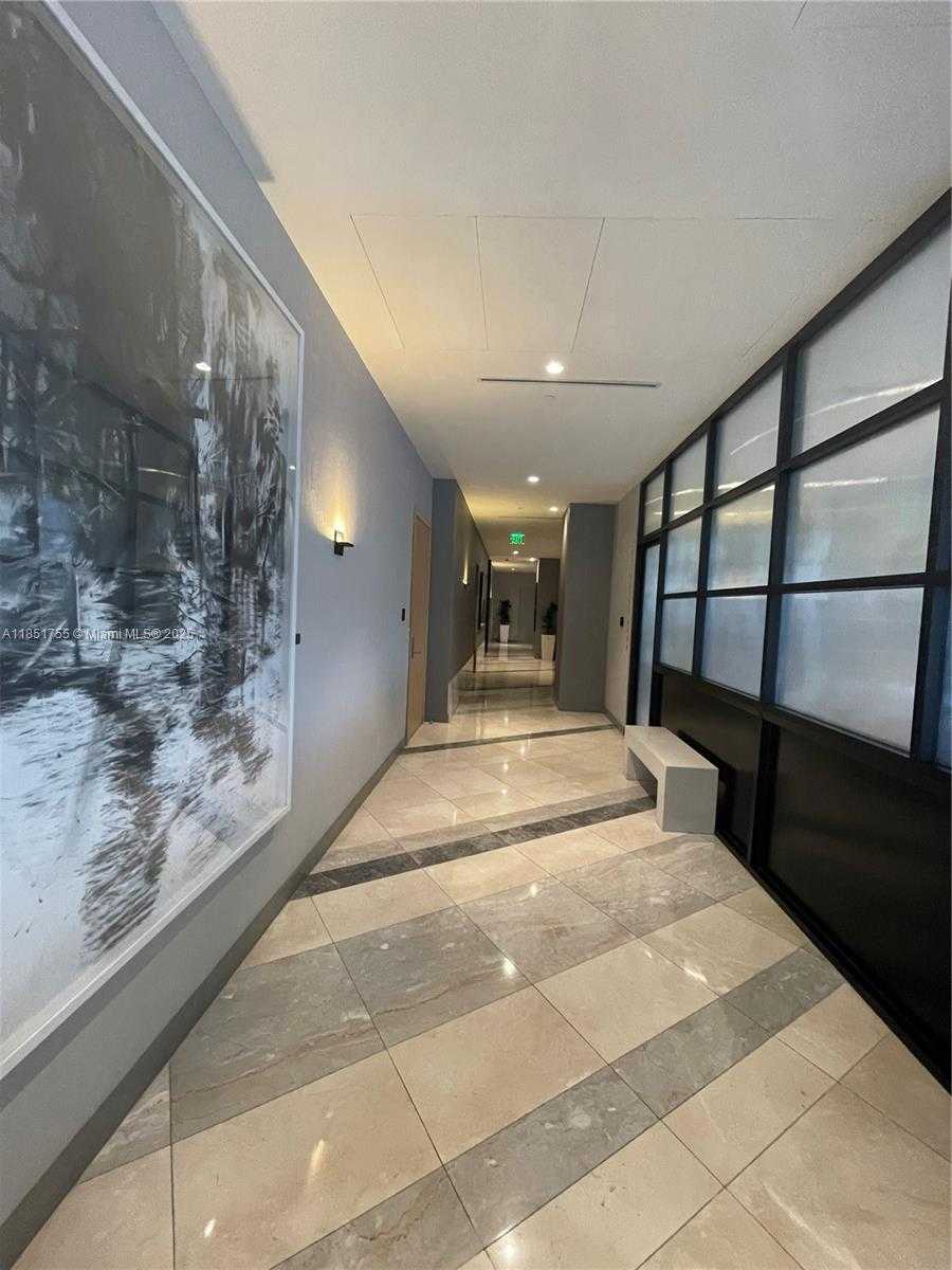 Small Image of 55 SOUTH WEST 9TH ST #2701, Miami Number 45