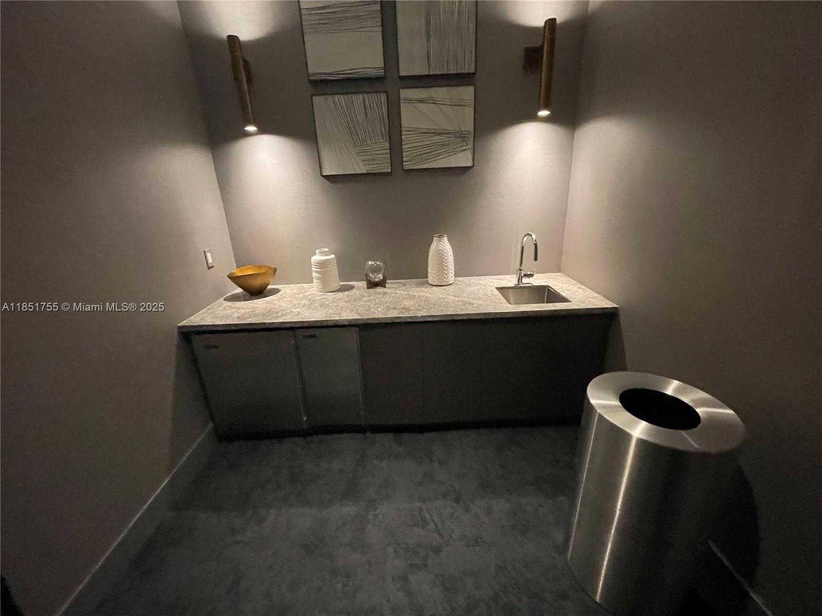 Small Image of 55 SOUTH WEST 9TH ST #2701, Miami Number 48