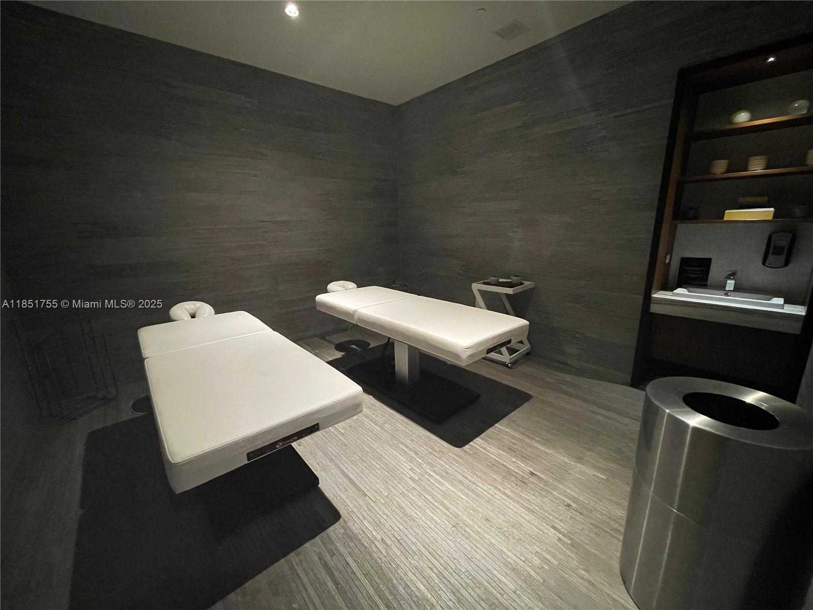 Small Image of 55 SOUTH WEST 9TH ST #2701, Miami Number 49