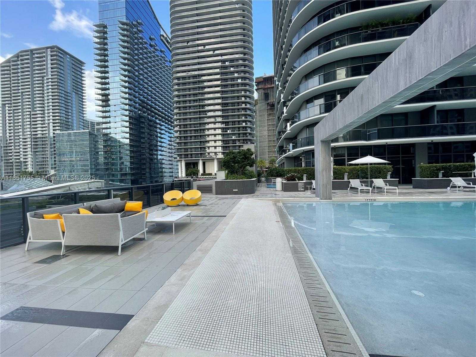 Small Image of 55 SOUTH WEST 9TH ST #2701, Miami Number 5