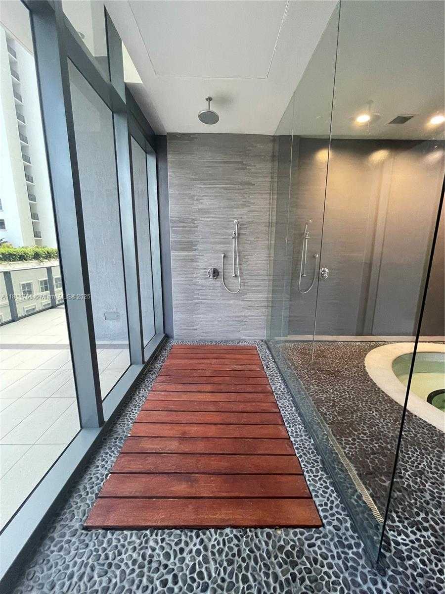 Small Image of 55 SOUTH WEST 9TH ST #2701, Miami Number 54