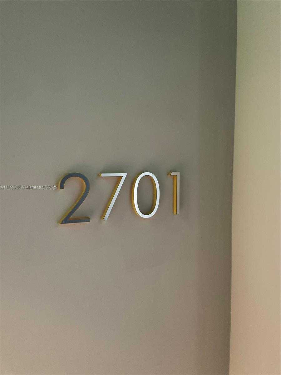 Small Image of 55 SOUTH WEST 9TH ST #2701, Miami Number 7