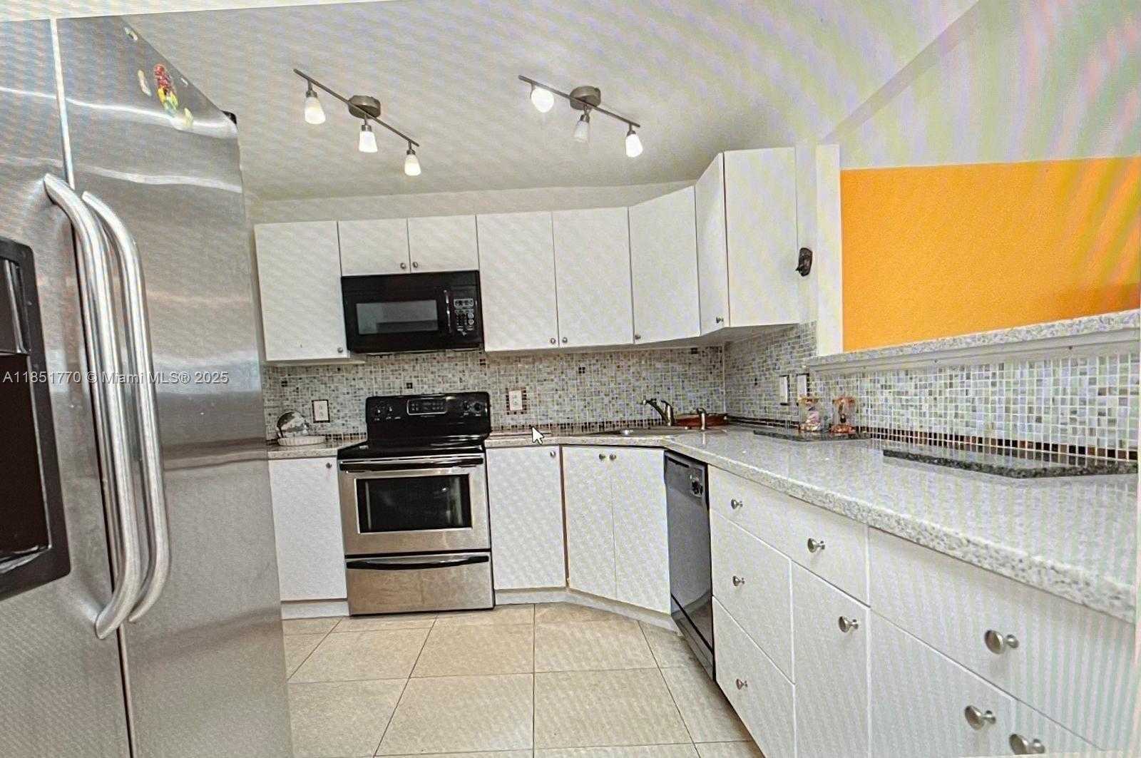 Small Image of 1865 SOUTH OCEAN DR #20N, Hallandale Beach Number 10