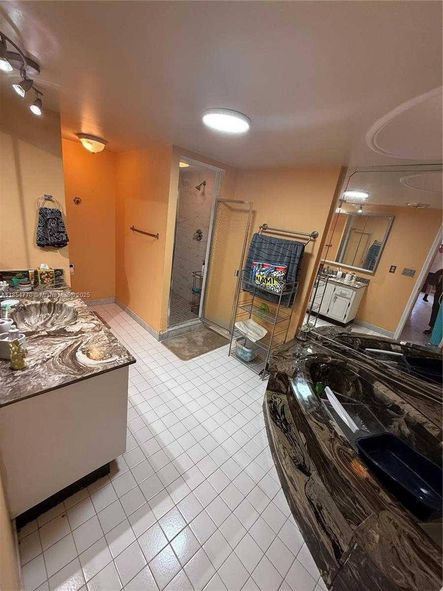 Small Image of 1865 SOUTH OCEAN DR #20N, Hallandale Beach Number 23