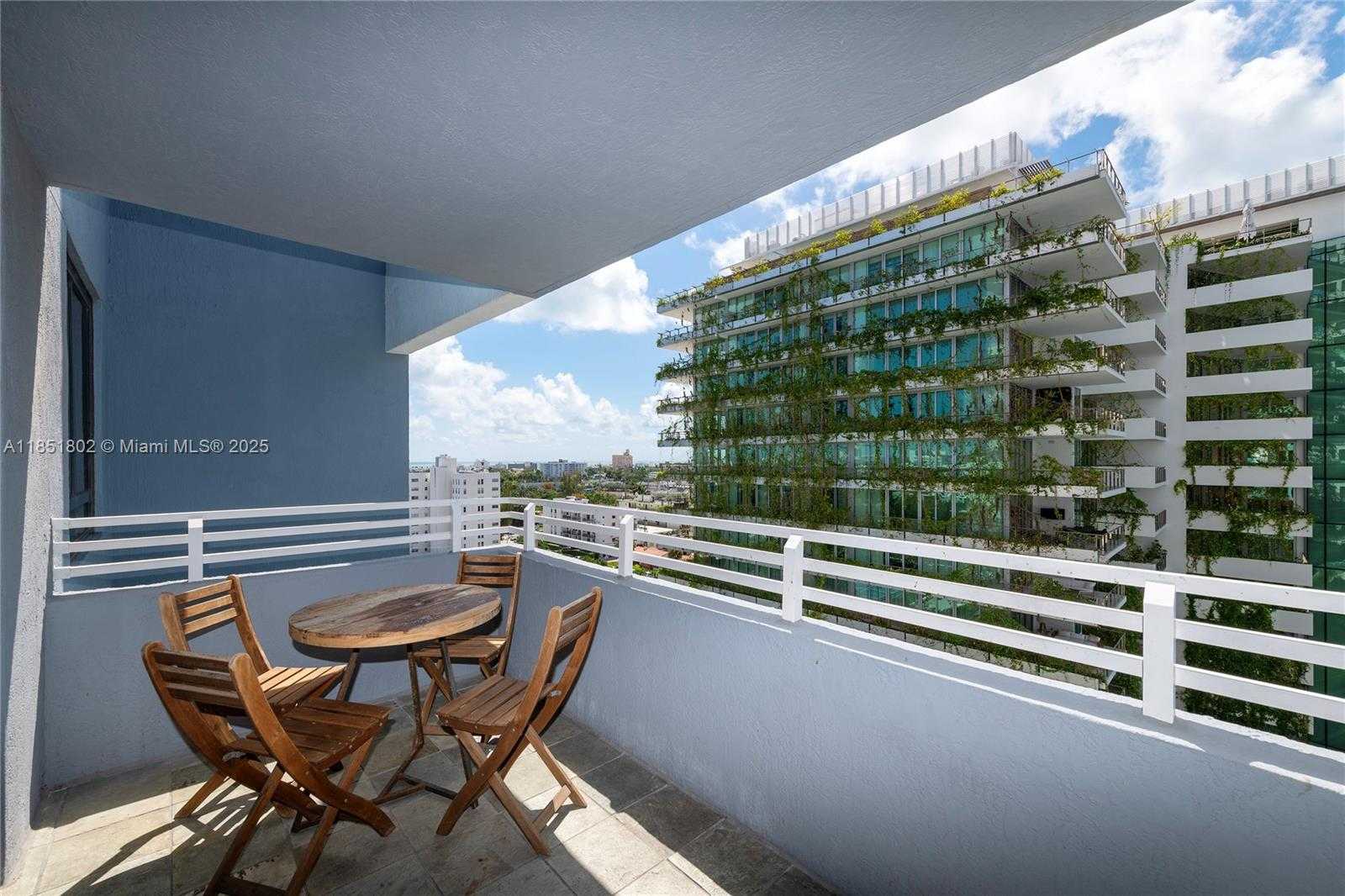Small Image of 1330 WEST AVE #1112, Miami Beach Number 12