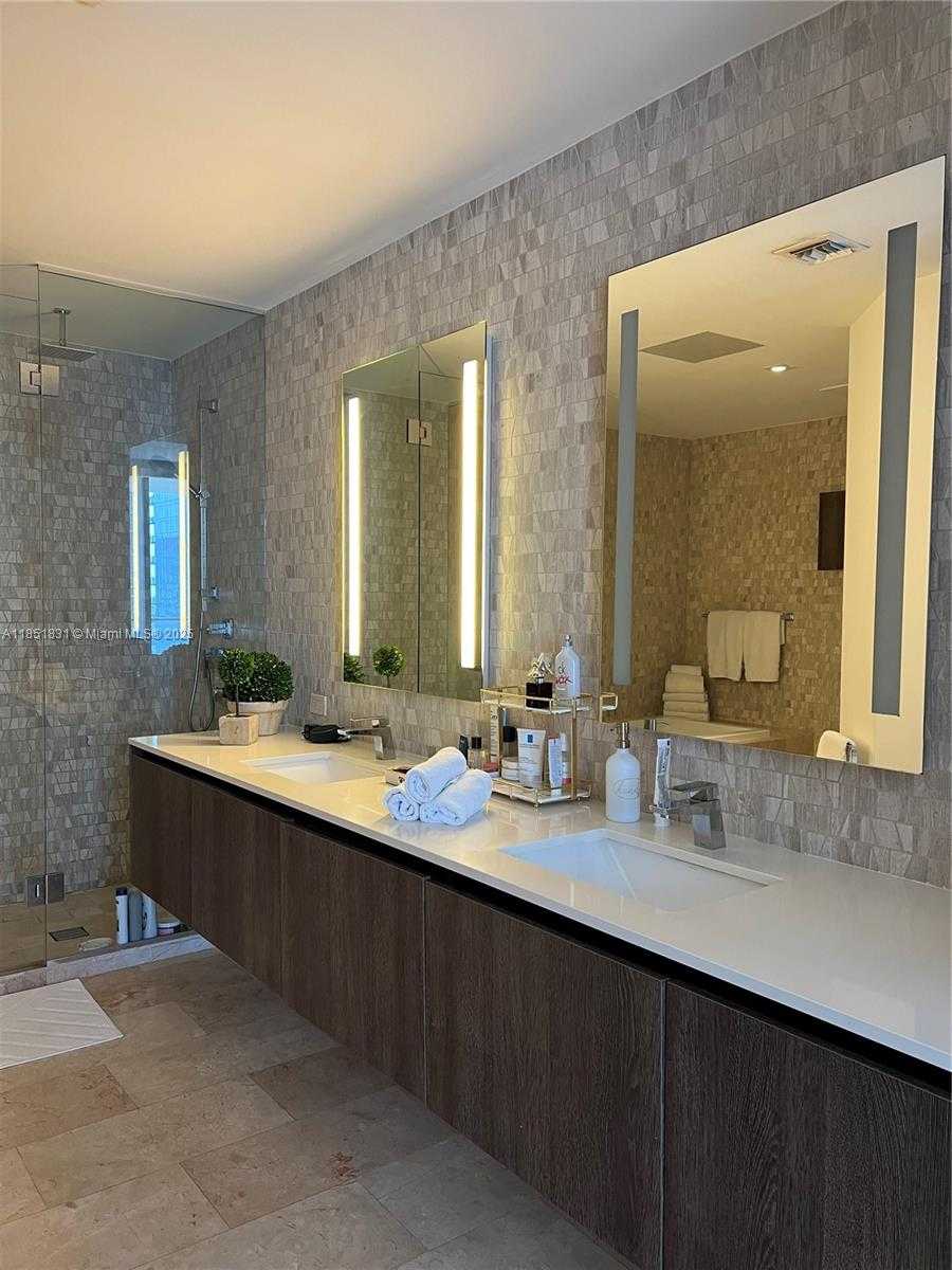 Small Image of 88 SOUTH WEST 7TH ST #3007, Miami Number 11