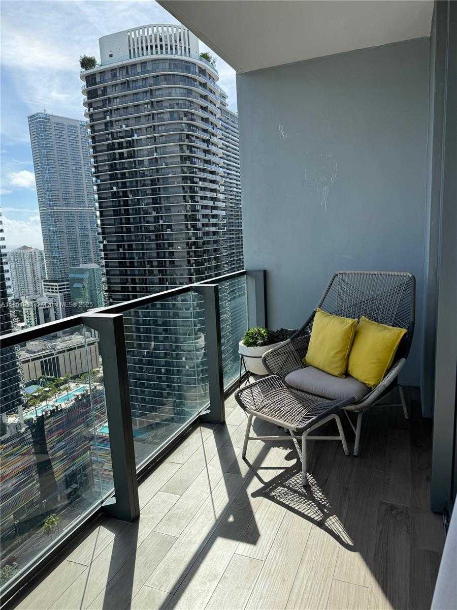 Small Image of 88 SOUTH WEST 7TH ST #3007, Miami Number 19