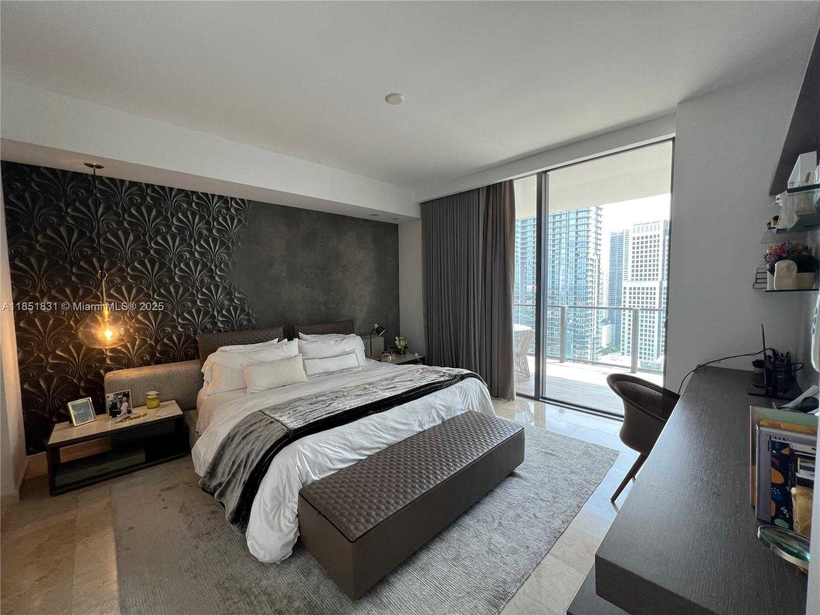 Small Image of 88 SOUTH WEST 7TH ST #3007, Miami Number 8