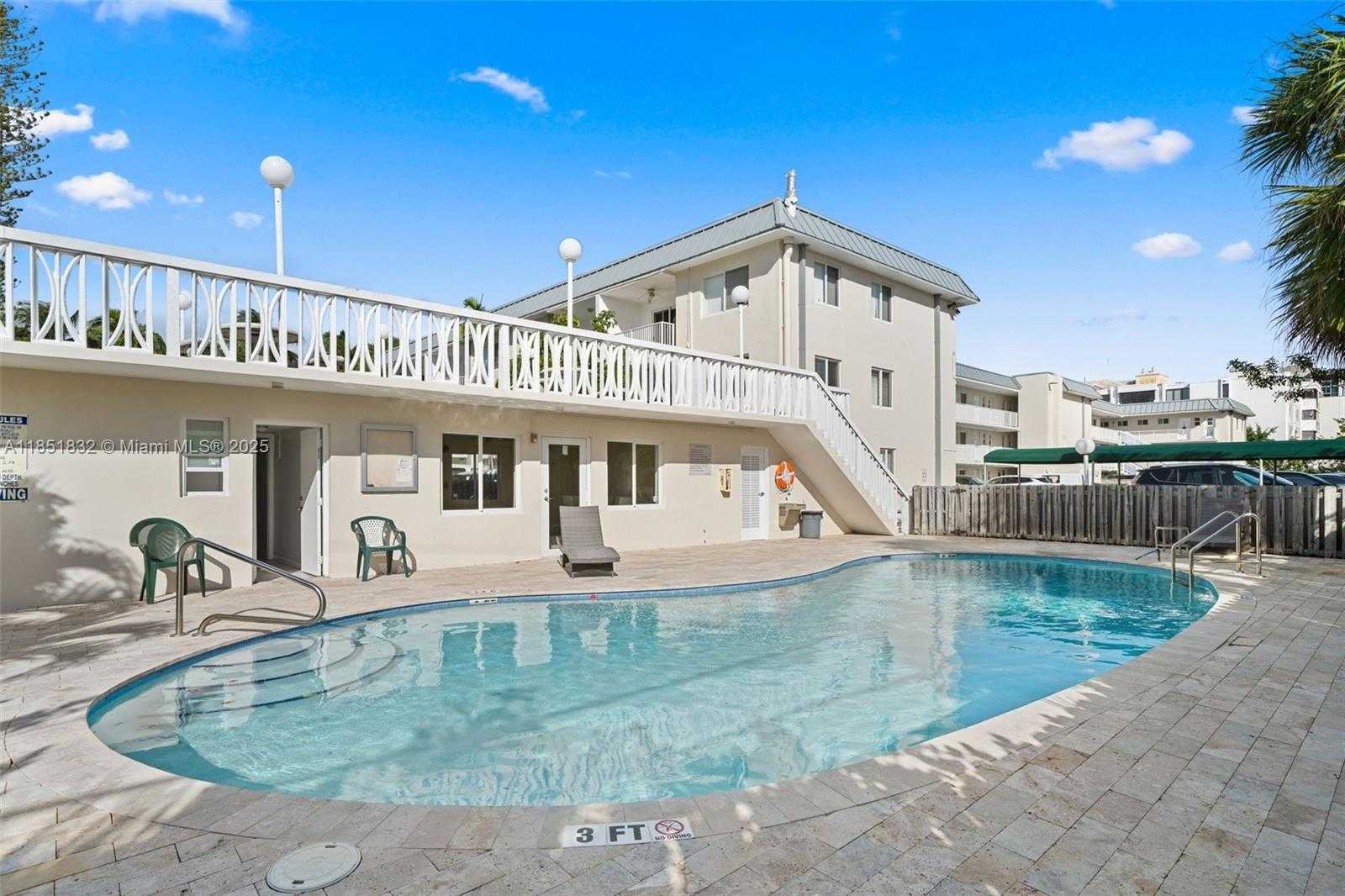 Small Image of 240 GALEN DR #109, Key Biscayne Number 26