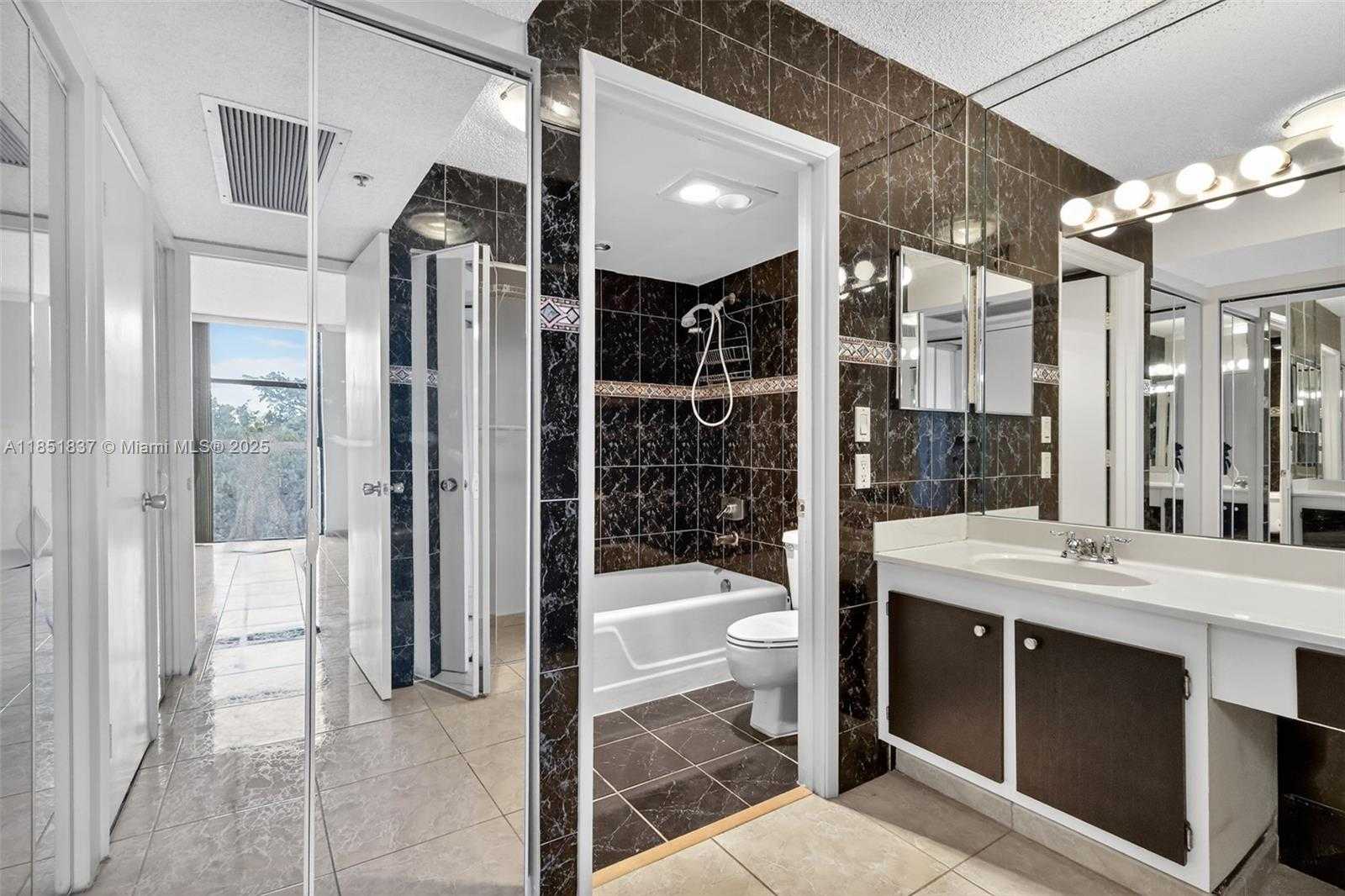 Small Image of 20355 NORTH EAST 34TH CT #321, Aventura Number 32