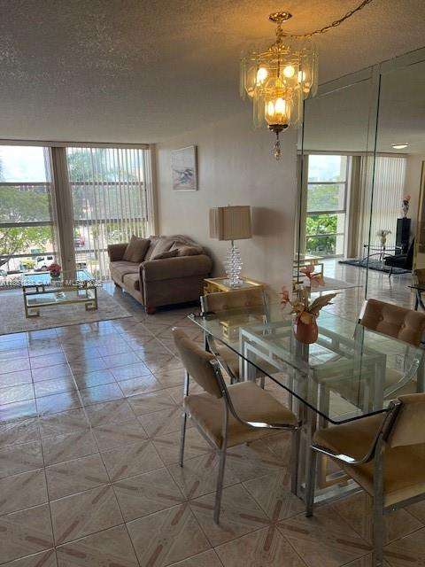 Small Image of 2000 ATLANTIC SHORES BLVD #403, Hallandale Beach Number 10