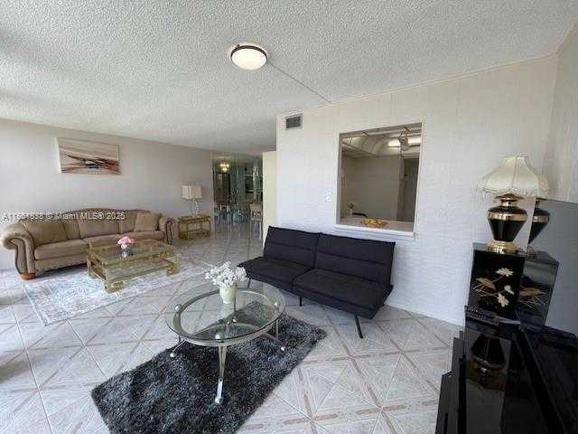 Small Image of 2000 ATLANTIC SHORES BLVD #403, Hallandale Beach Number 2