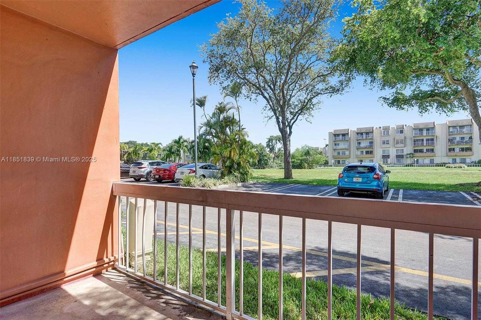 Small Image of 7840 CAMINO REAL #P-111, Miami Number 10