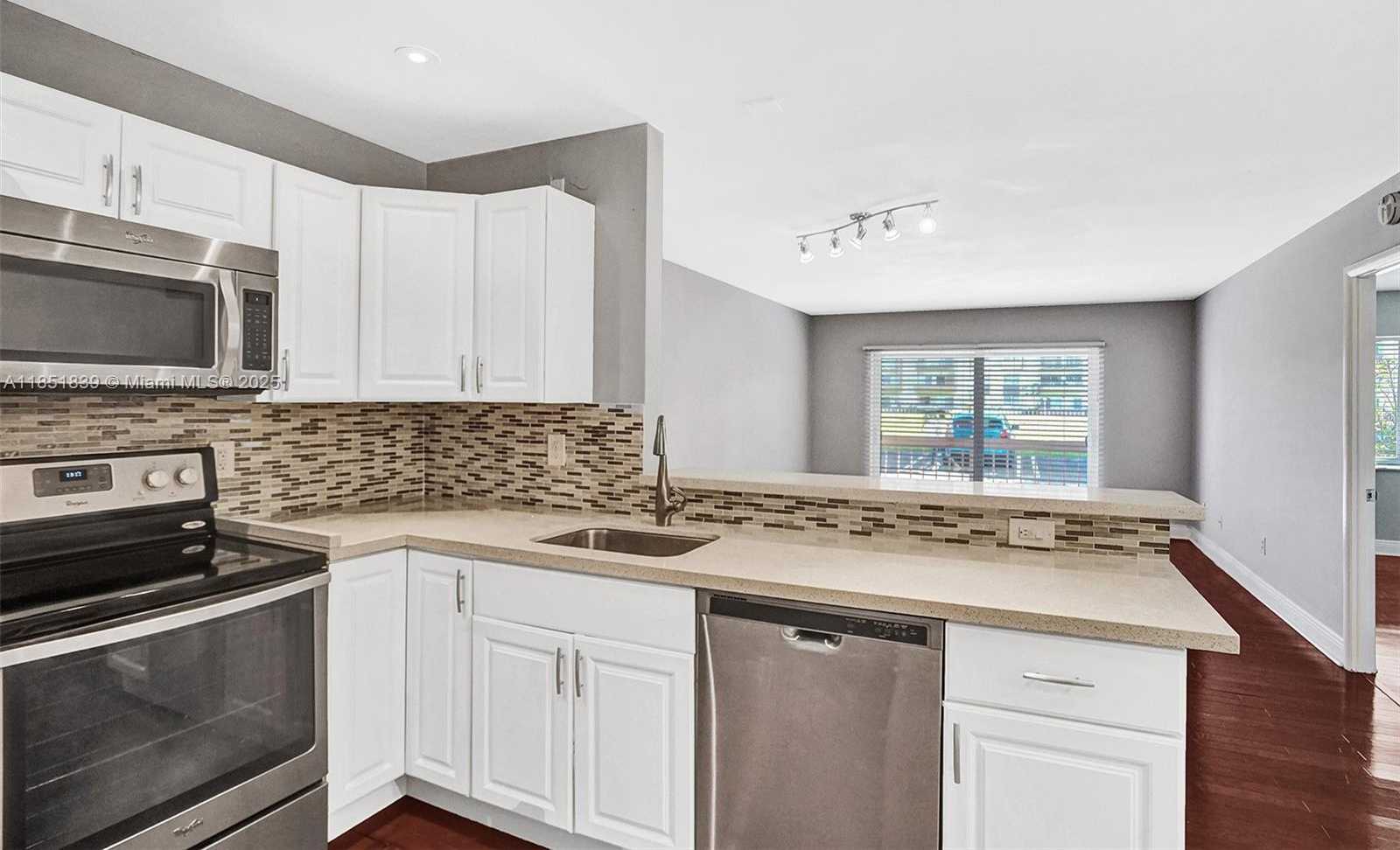 Small Image of 7840 CAMINO REAL #P-111, Miami Number 2