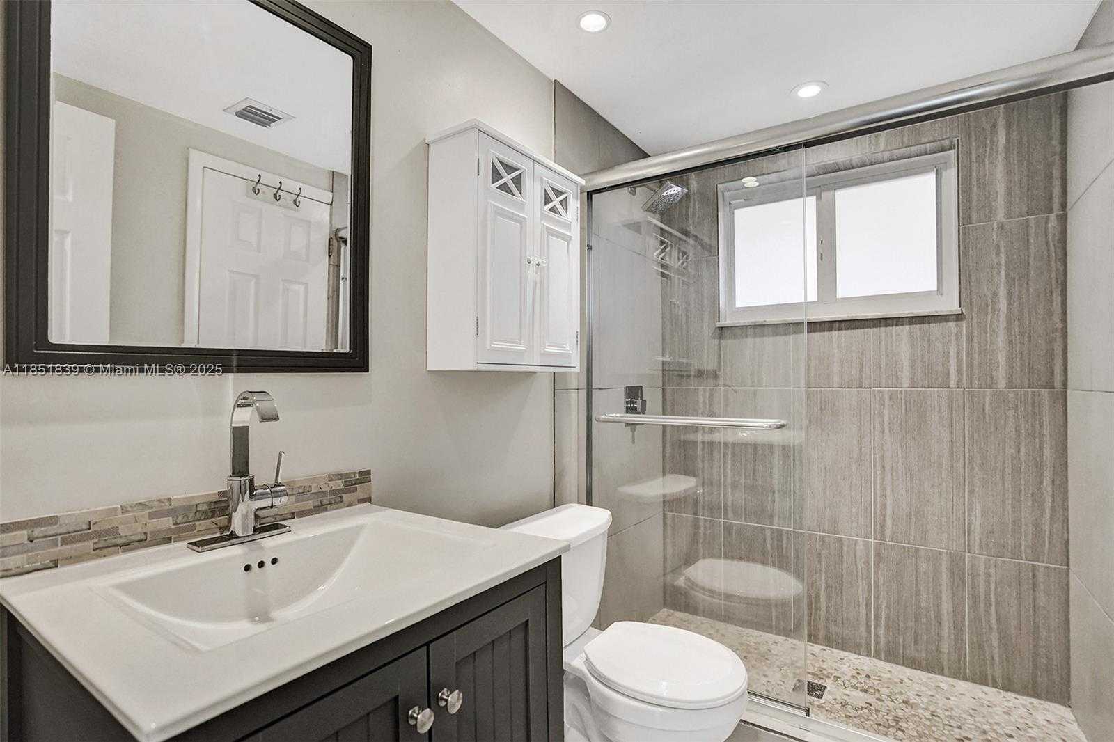 Small Image of 7840 CAMINO REAL #P-111, Miami Number 8