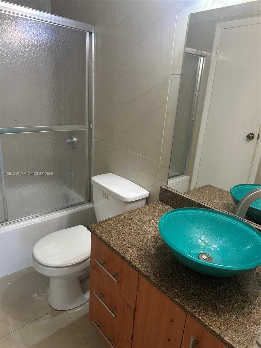 Small Image of 16465 NORTH EAST 22ND AVE #212, North Miami Beach Number 10